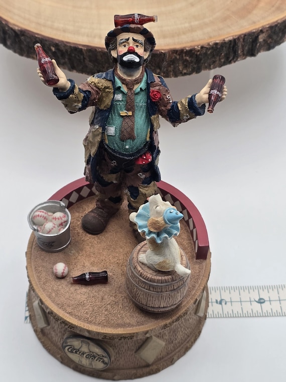 Vintage Coca-cola Emmett Kelly Clown Musical Figurine - 1994