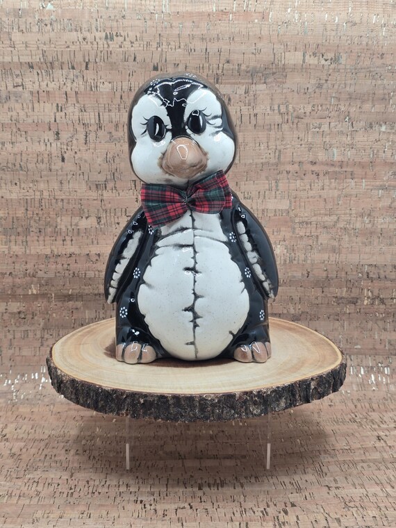 Vintage Ceramic Penguin Figurine 1980s - Kimple Mold - Christmas