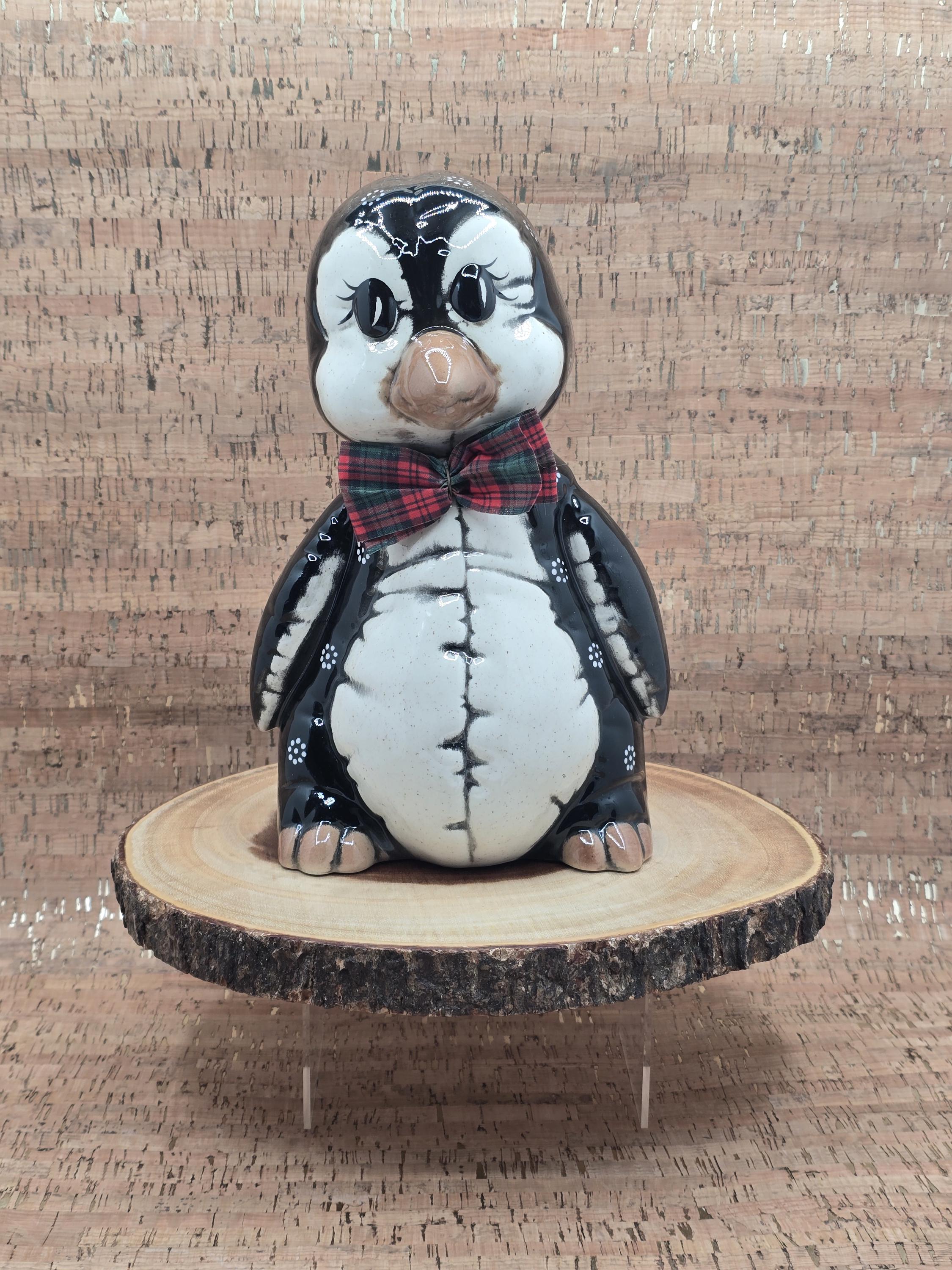 Vintage Ceramic Penguin Figurine 1980s - Kimple Mold - Christmas
