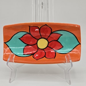 Vintage Hand-Painted Talavera Pottery Dish: Mexican Folk Art