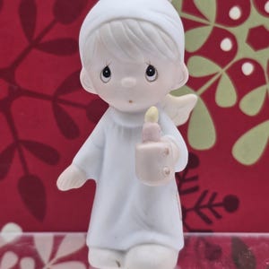 Vintage 1984 Precious Moments &quot;Oh Worship The Lord&quot; – The First Noel Figurine