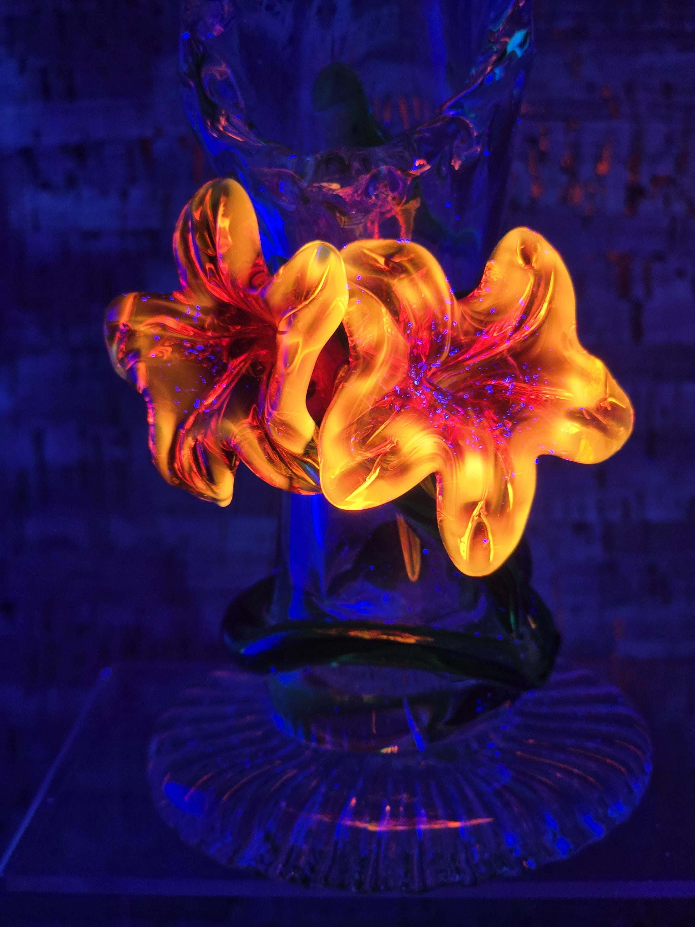 ファンシーな花瓶.ISLEOFWIGHTGLASS Heisey Glass Vases - Etsy
