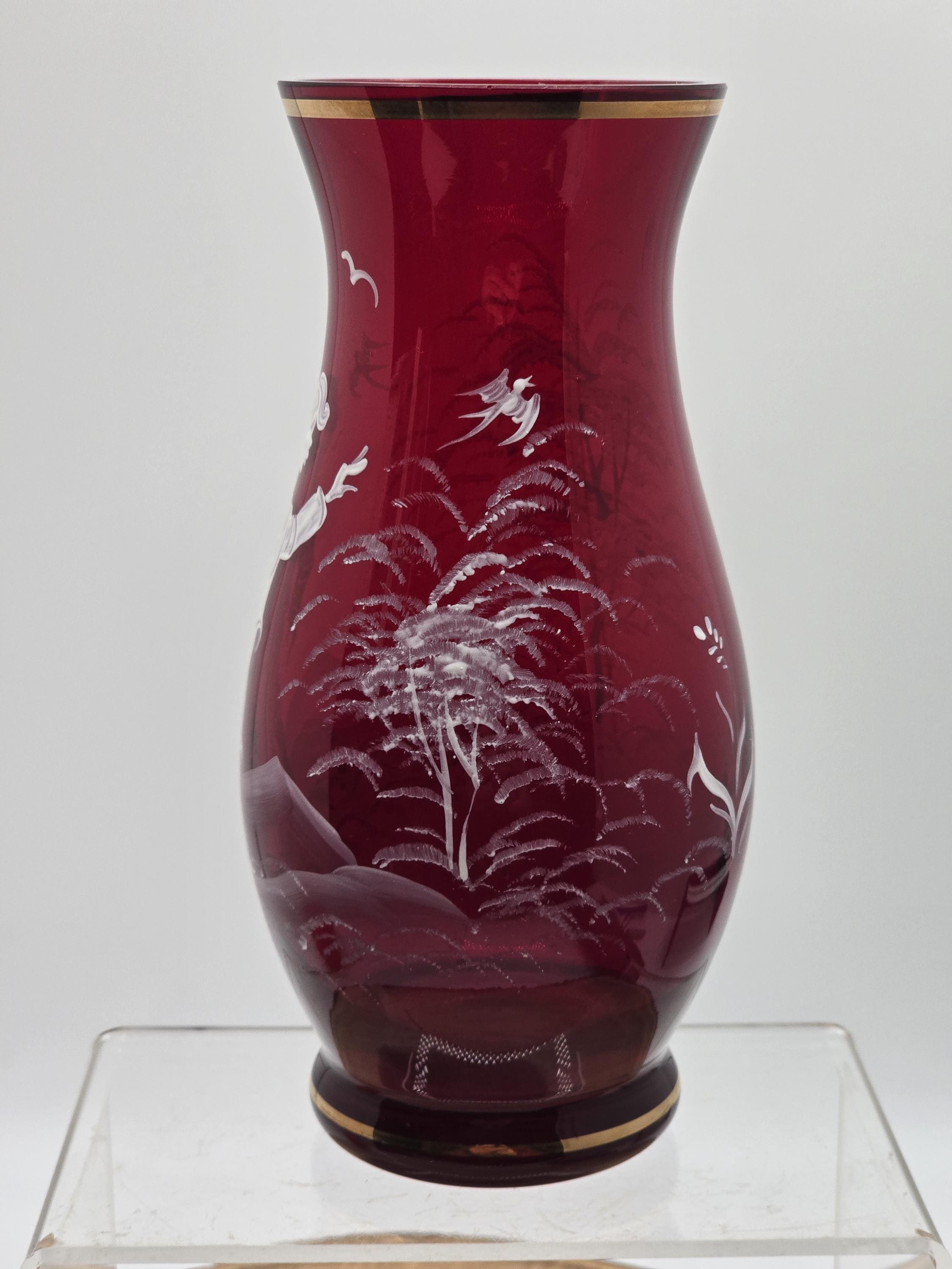 ヴィンテージ フェントン メアリー グレゴリー 花瓶：ルビーレッド