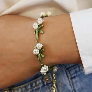 Beautiful Luxury Flower Blossom Monogram Charm Bracelet