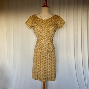 Vintage Mid-Century Cream and Gold Lame Wiggle / Sheath Dress | Medium