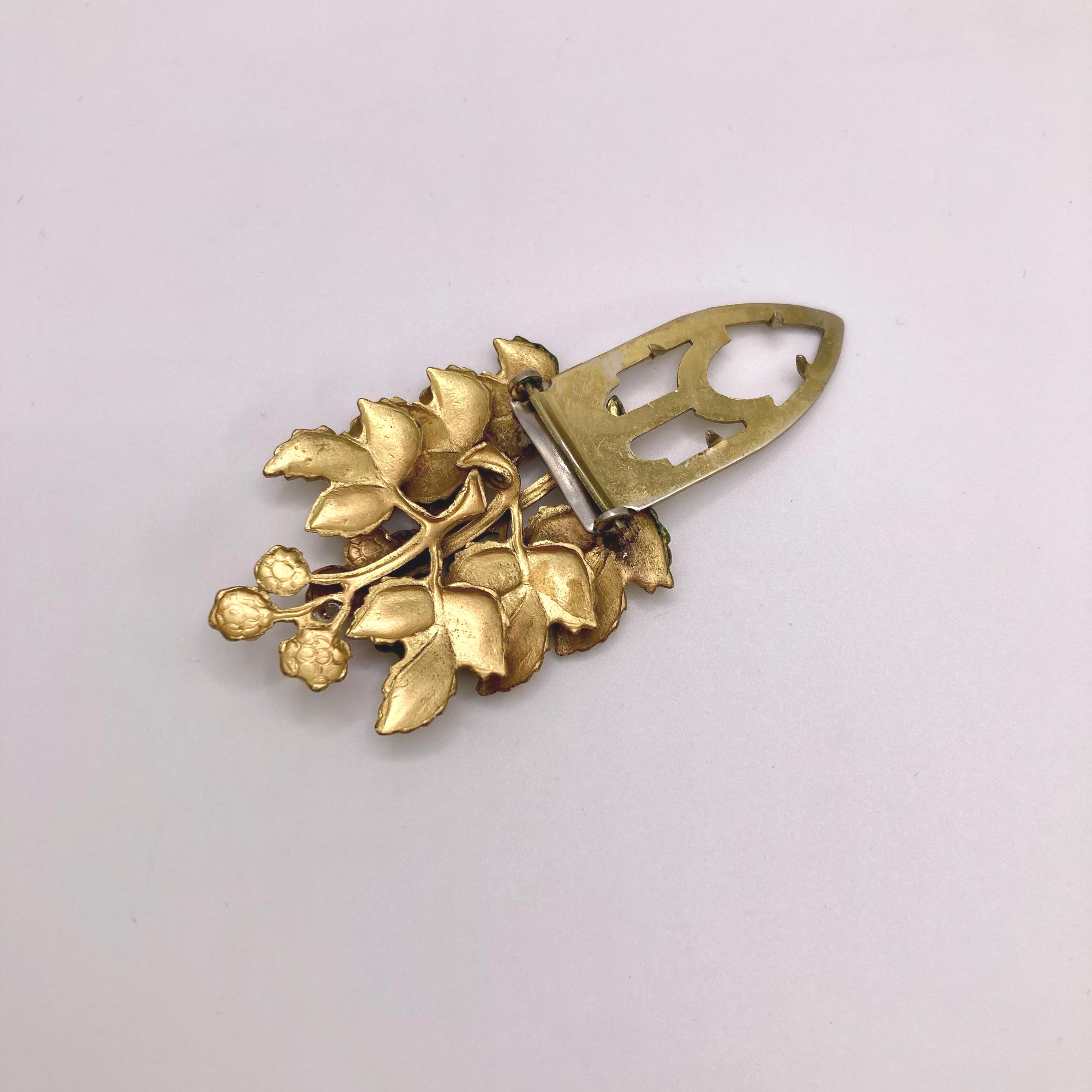 Vintage 1930s/40s Repoussé Leaf Dress Clip, Retro Art Deco  Vintage 1930s-40s Acanthus Leaf Dress Clips Pair of Gold Tone Art Deco main image 1