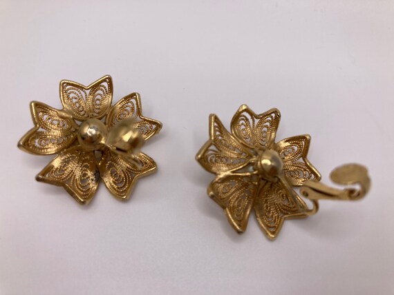 1960s Corocraft Gold and Pearl Flower Earrings - Gem