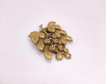 1930s Gold-Toned Leaves Dress Clip | OS