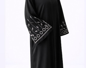 Eid Abaya Embroidered Sleeve – Modest Muslim Maxi Dress – Elegant Ramadan Open Abaya for Women – Islamic Clothing
