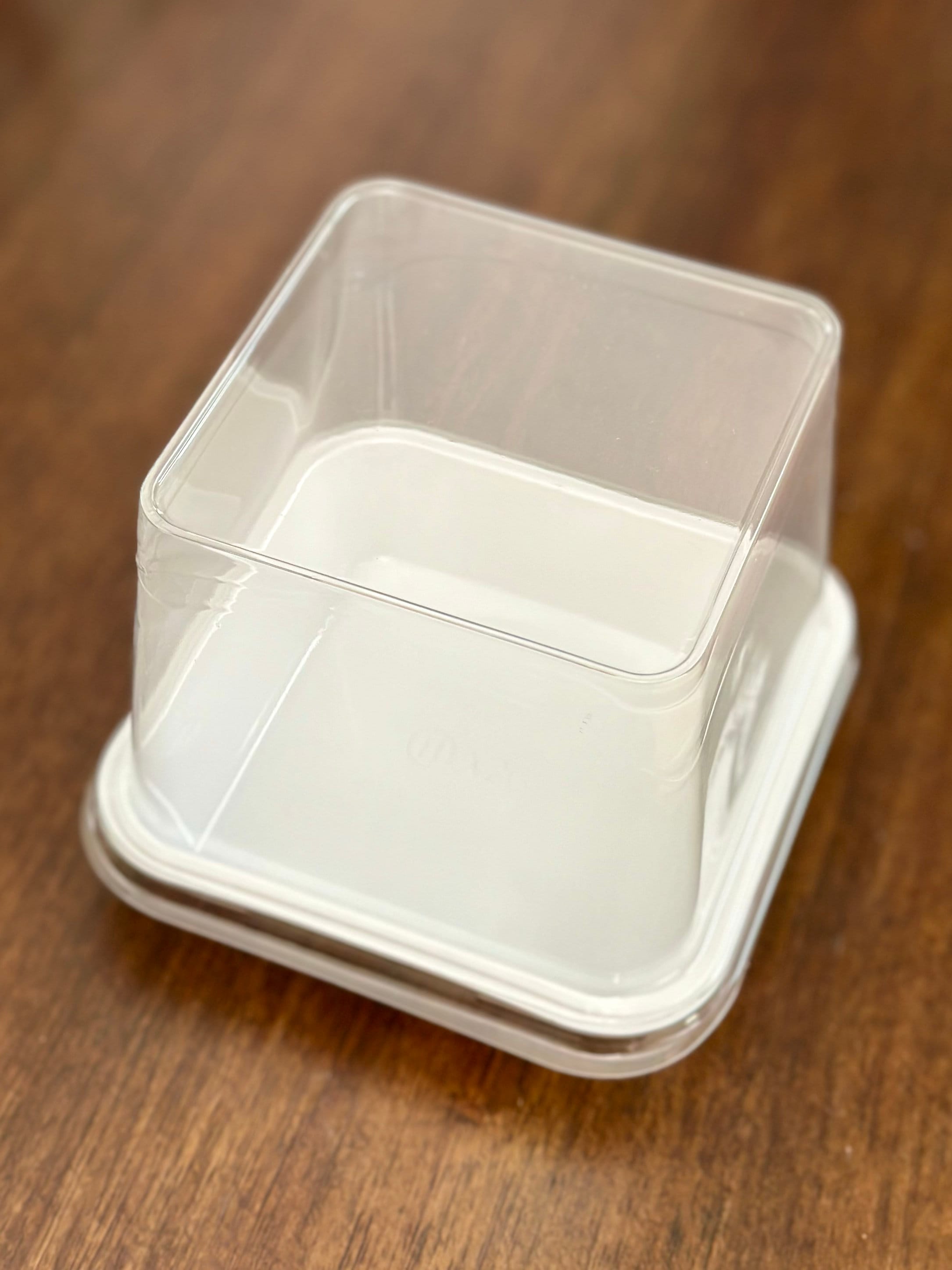 50 Pack Small Charcuterie Boxes With Clear Lids - Disposable Dessert Containers, 7x3" Pink