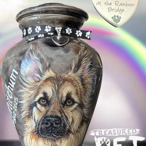Customized Hand Painted Ceramic Pet Urns