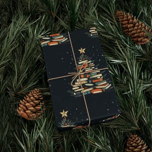 Book Tree Christmas Wrapping Paper: Festive Bookish Gift Wrap immagine 6
