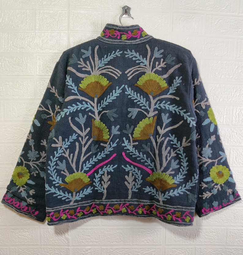 Handmade TNT Suzani Jacket | Embroidered Short Suzani Jacket | Classical Jacket | Robe TNT Suzani Jacket Reversible Coat Bild 8