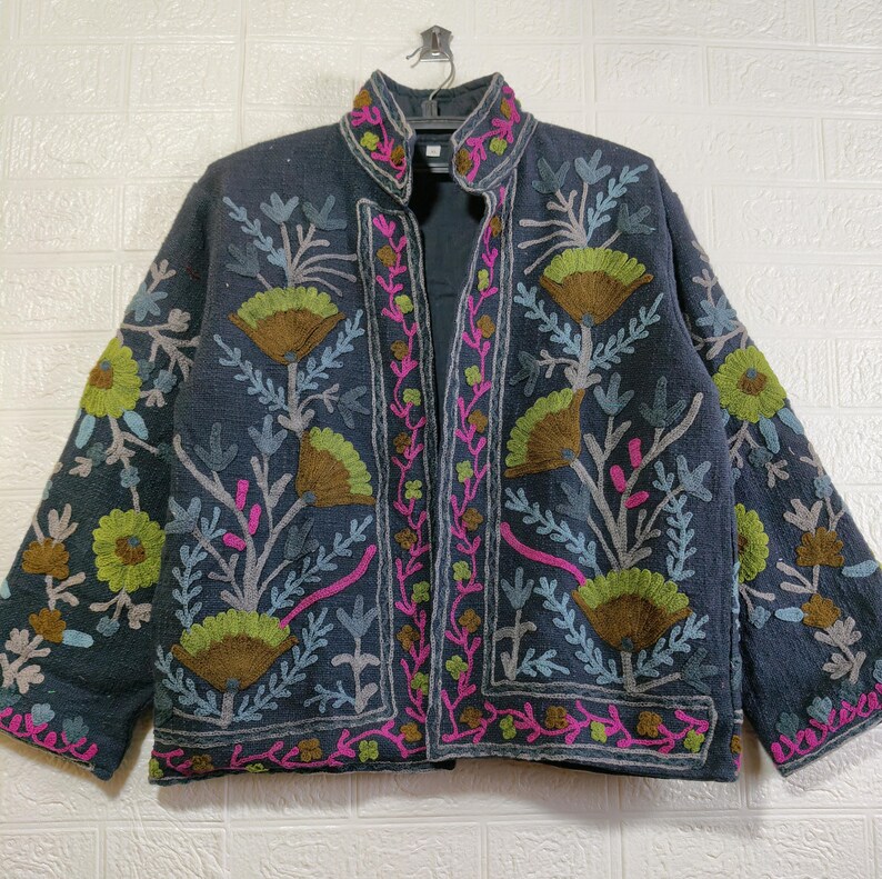 Handmade TNT Suzani Jacket | Embroidered Short Suzani Jacket | Classical Jacket | Robe TNT Suzani Jacket Reversible Coat Bild 3