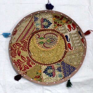Vintage handgjort runt grönt kuddfodral dekorativt lapptäcke broderat kuddfodral husdjursbädd sittplatser golvörngott