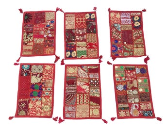 Chemin de table, tenture murale ou chemin de table décoratif vintage en patchwork de coton rouge indien, fait main au Rajasthan, tapisserie bohème brodée