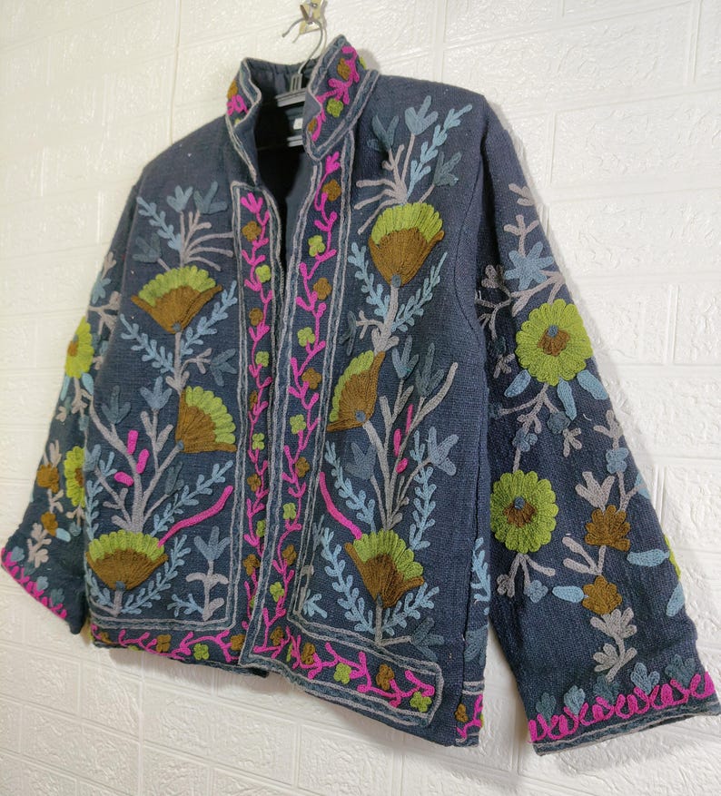 Handmade TNT Suzani Jacket | Embroidered Short Suzani Jacket | Classical Jacket | Robe TNT Suzani Jacket Reversible Coat Bild 6
