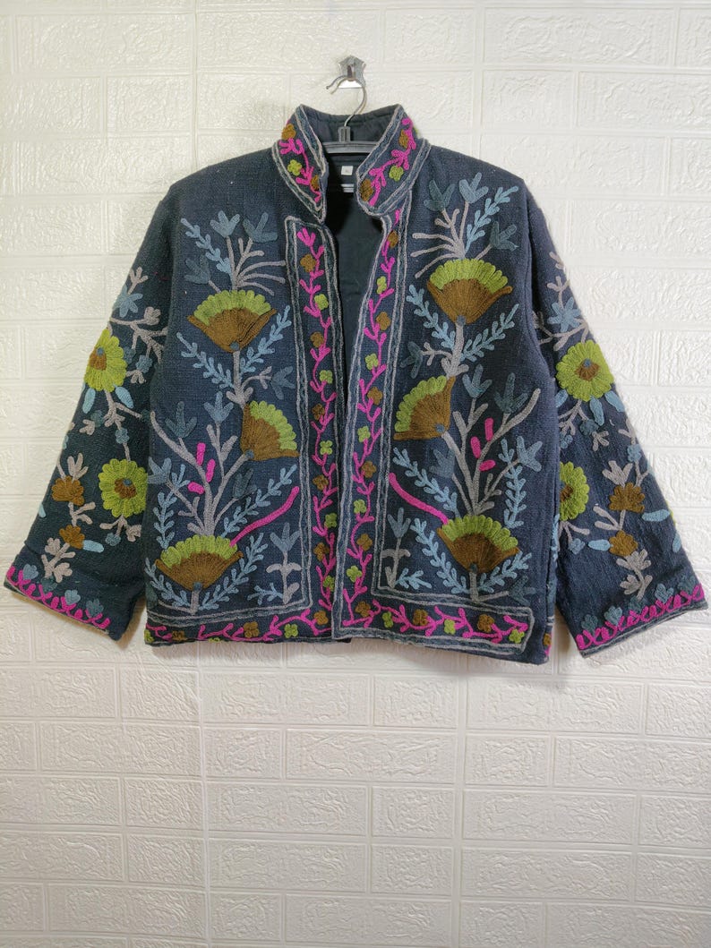 Handmade TNT Suzani Jacket | Embroidered Short Suzani Jacket | Classical Jacket | Robe TNT Suzani Jacket Reversible Coat Bild 1