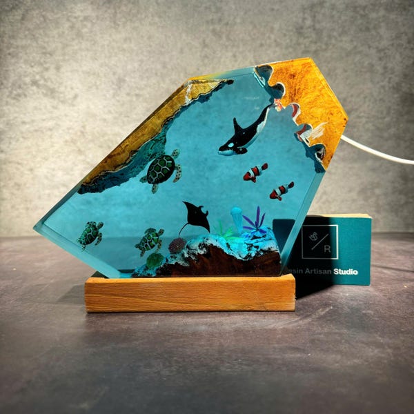 Mother's day Gift, Orca Shark and Turtle Resin Night Lights, Manta Ray and Jellyfish Resin Lamp, Epoxy Resin Lamp, The Turtle Hospital