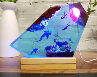 Epoxy Resin Ocean Lamp, Whale shark and Couple Diver Night light, Resin Wood lamp, Free Diving, Unique Summer Gift- Home decor