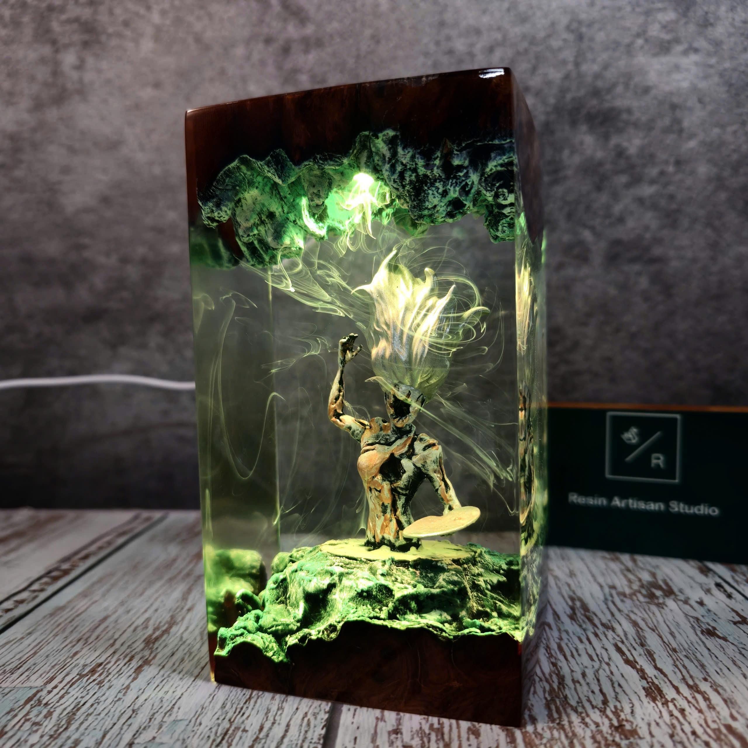 Custom Clair Obscur Night Light, EXPEDITION 33 Figure