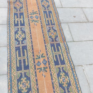 Vintage Pastel Runner Rug: Small Decorative Rug (2.1x5&#39;6 Ft)