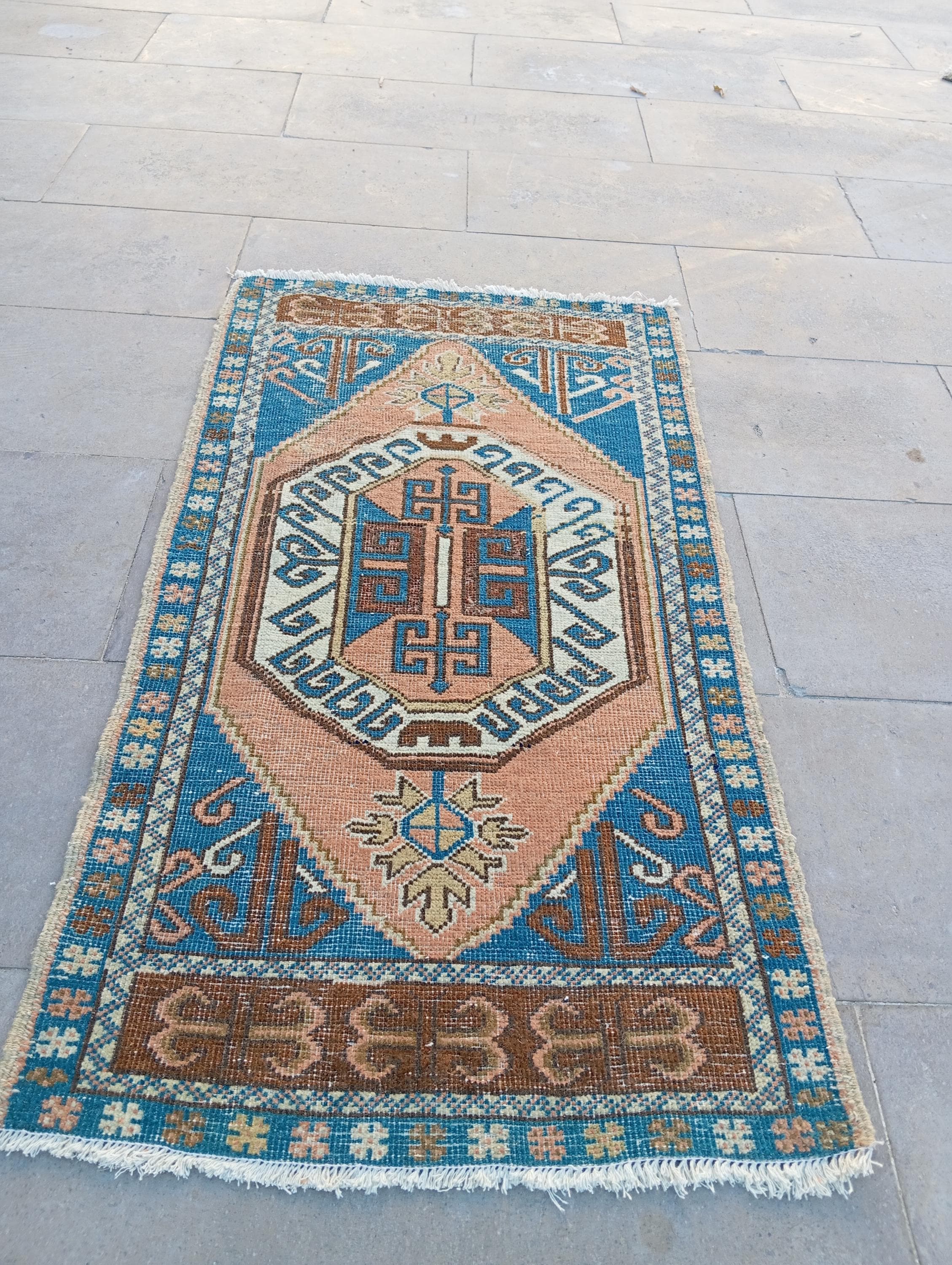 Small Turkish Wool Rug: 2x4 Vintage Accent Rug - Etsy