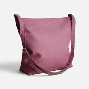 Hobo-Tasche für Damen | 4-in-1-Tasche | Burgunderrot | Diebstahlsicher | Verwandlungsrucksack | Handgefertigt in Italien