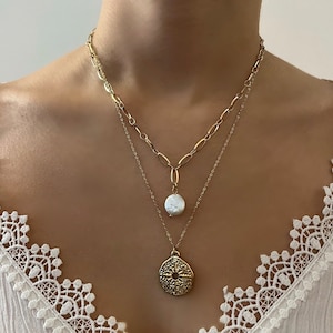 Collana a doppia fila con catene in acciaio inossidabile dorato da donna, diverse file immagine 1