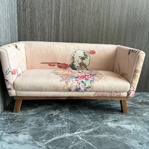 Dollhouse 1:6 scale Pink velvet miniature sofa with flower and bird patterns, Handmade Furniture, Printed miniature couch ,Gift for doll