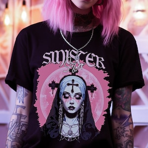 Weiches Goth Shirt Sinister Sister, Schwarzes Pastell Gothic Nonne T-Shirt, Goth Ästhetische Kleidung, Alternative Witchy Shirts