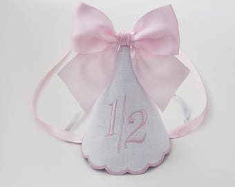 Sombrero de medio cumpleaños personalizado: bordado rosa, lazo de cinta