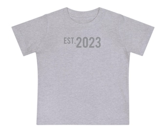 Camiseta infantil (2023): camiseta minimalista para bebés y niños pequeños. Un regalo divertido para niños y niñas.
