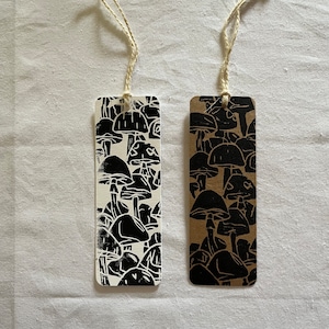 Segnalibro di carta funghi Linoprint