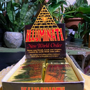 Illuminati New World Order Trading Cards Booster Pack image 2