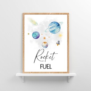Combustible para cohetes, signo de fiesta espacial, signo de cumpleaños del espacio exterior, signos planetas astronauta, regalos de decoración de fiesta, decoración de mesa de fiesta, baby shower, BB12