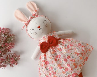 MEJOR PRECIO Primera muñeca de tela para bebés, muñeca de lino de conejito durmiente, muñeca de reliquia de trapo rellena, muñeca de conejo de regalo, muñeca de conejito DRESS en venta