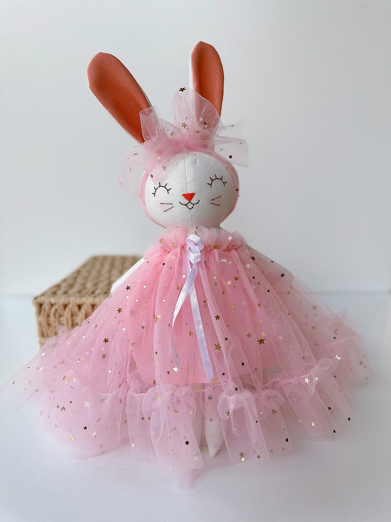 MEILLEUR PRIX-Poupée lapin faite main, poupée en tissu, poupée héritage, poupée lapin, robe rose de princesse, poupée personnalisée, poupée de chiffon, poupée personnalisée image 7