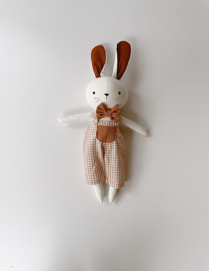 Bambola coniglietto, bambola in tessuto morbido di lino, bambola fatta a mano cimelio, bambola tessile, bambola di pezza, bambola per bambini immagine 1