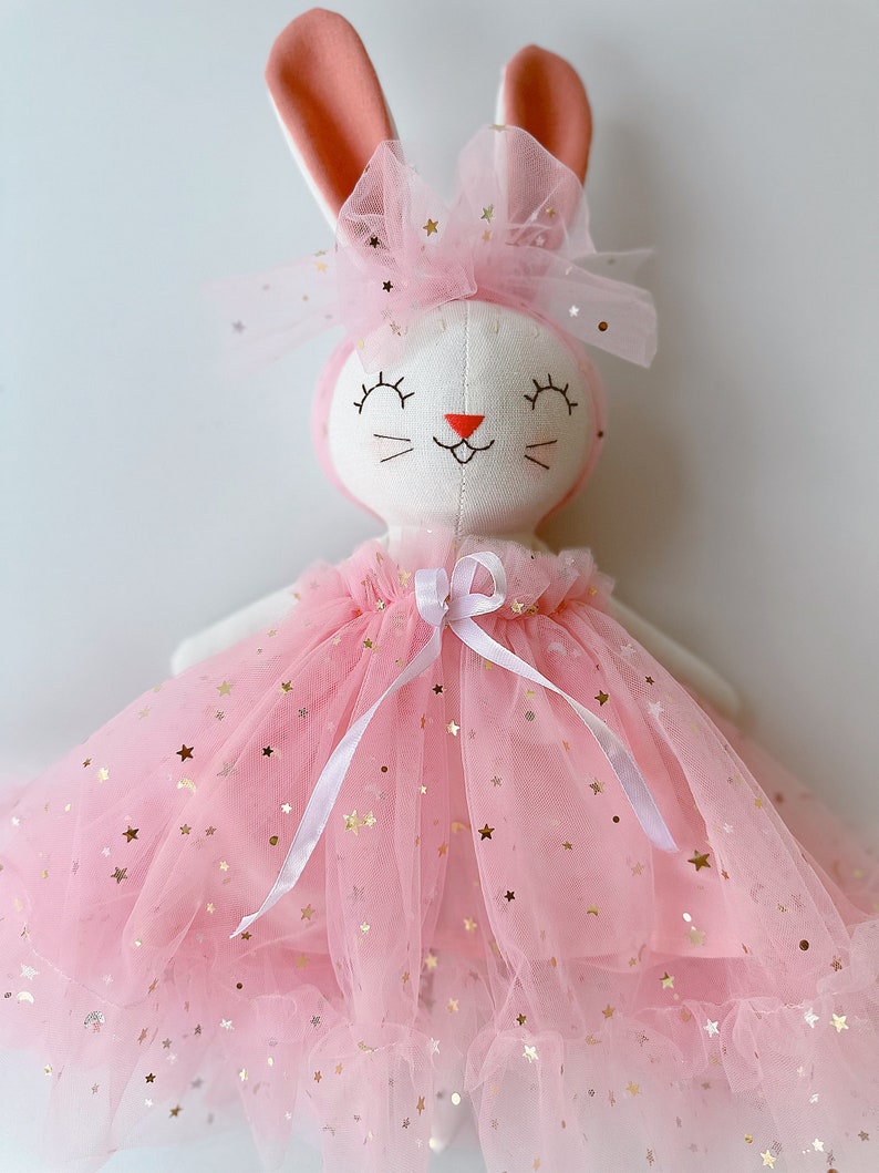 MEILLEUR PRIX-Poupée lapin faite main, poupée en tissu, poupée héritage, poupée lapin, robe rose de princesse, poupée personnalisée, poupée de chiffon, poupée personnalisée image 5