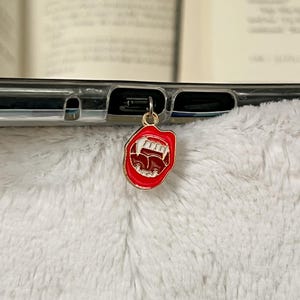 Vampire Fangs Kindle Charm | USB C Dust Plug Charm