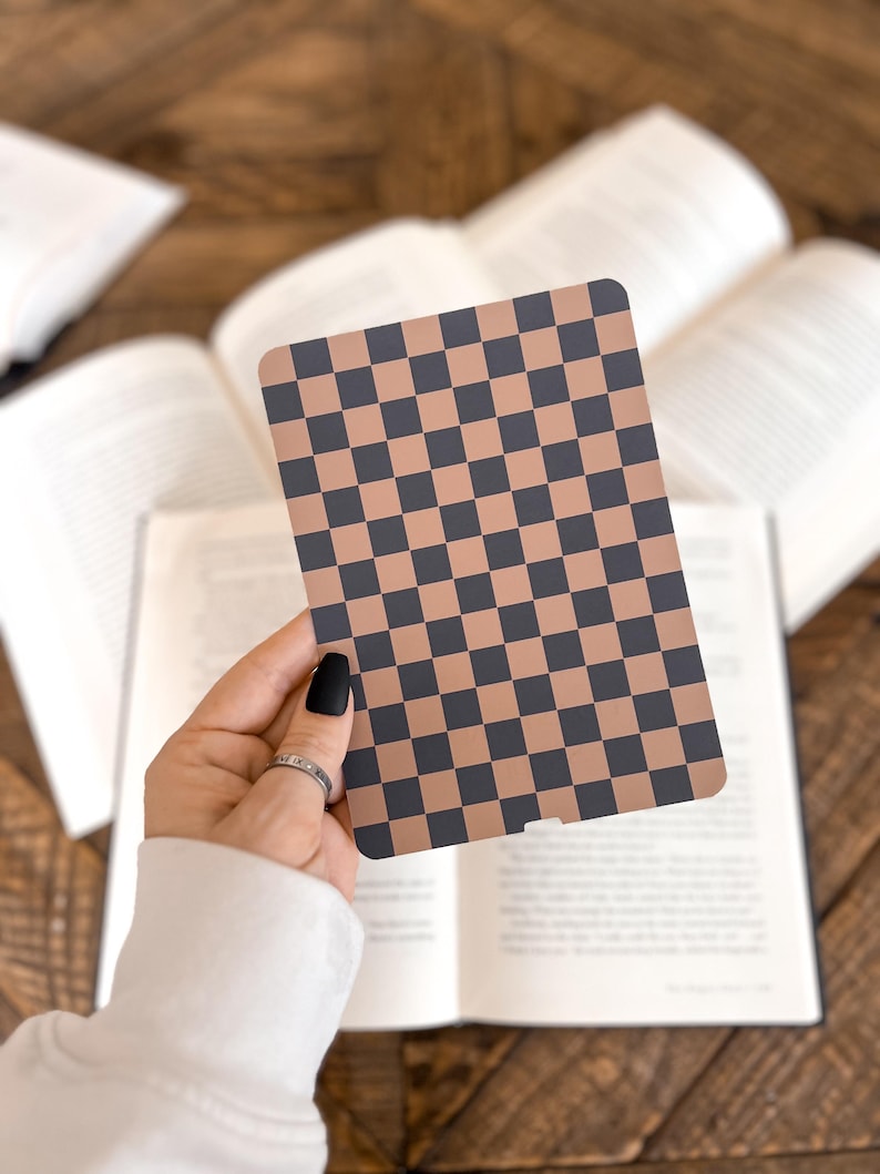 Neutral Checkered Kindle Inserts | Little Turkey Shoppe | dark academia, light academia, beige checkered, black checkered, paperwhite Caramel/Black