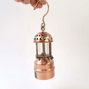 Lampada da minatore vintage in rame e ottone – piccola lampada a olio da miniera con vetro – mini lampada da minatore decorativa / oggetto da collezione
