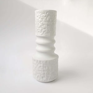 Vintage ROYAL KPM BAVARIA small white porcelain vase Op Art for minimalists, design classic 70s handmade