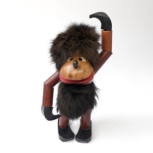 Vintage MCM Teak Scimmia Figurine Cavernicolo Gorilla di legno Mid Century Hans Bolling / Kay Bojesen Stile Kitsch Folk Art Kawaii