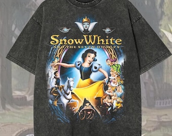 Oversized Disney Snow White T Shirt: Princess Shirt Snow White and Seven Dwarfs Shirt, Disneyworld Shirts, Evil Queen Disney Villain Shirt