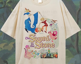 Übergroße Das Schwert im Stein Shirt Arthur und Merlin Shirt, Magic Kingdom Shirt, Disney Familie Passendes Shirt, Disney Gruppe Passendes T-Shirt
