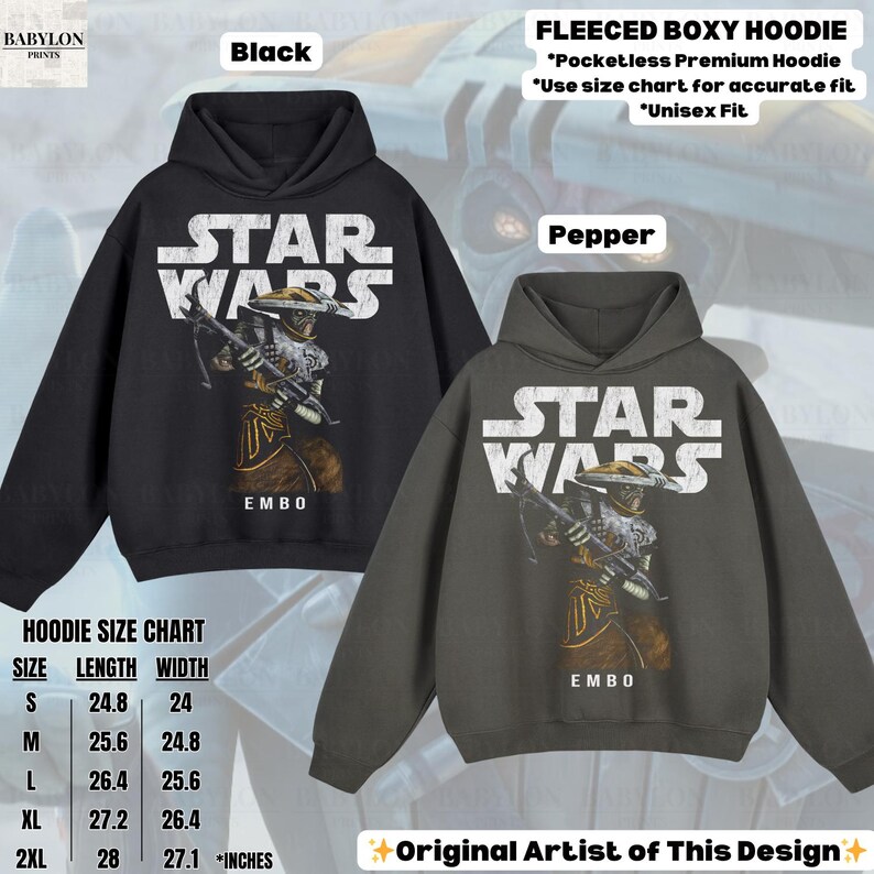 Puede incluir: Sudaderas con capucha boxy de forro polar negras y color pimienta con un gr&aacute;fico de Star Wars y el personaje Embo. Las sudaderas con capucha tienen un dise&ntilde;o sin bolsillo y est&aacute;n disponibles en varias tallas. La tabla de tallas muestra la longitud y el ancho en pulgadas.