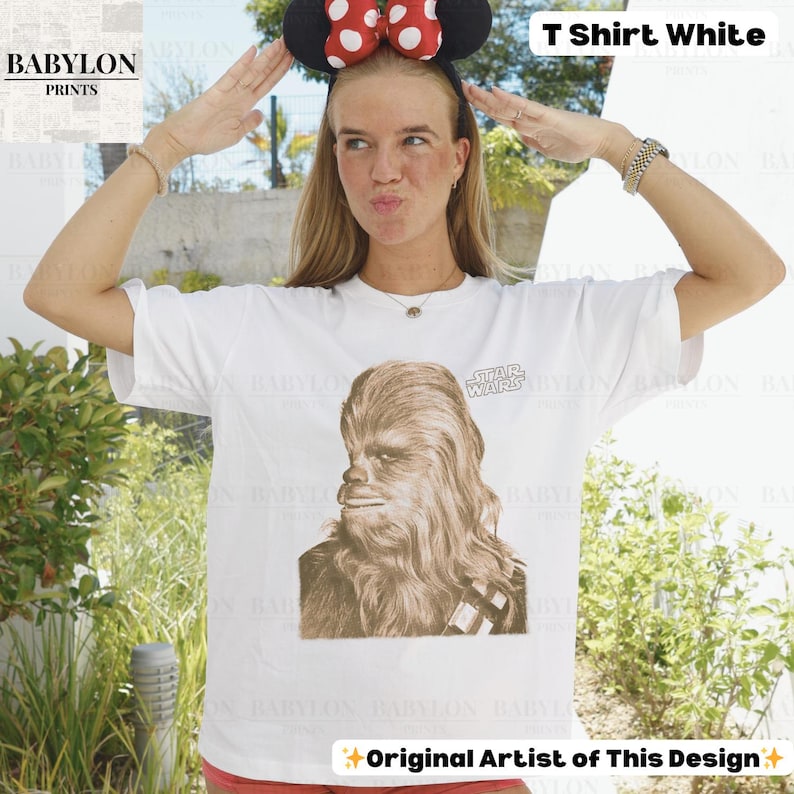 Vintage Star Wars Chewbacca T-shirt: Chewbacca Star Wars Hoodie, Star Wars Sweatshirt, Empire Strikes Back T-shirt, Disneyworld Star Wars-present Classic Unisex Crewneck T-shirt - White