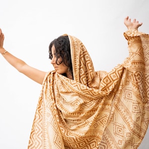 Ethnic And Ancient Style Warm Shawl Travel And Holiday Scarf